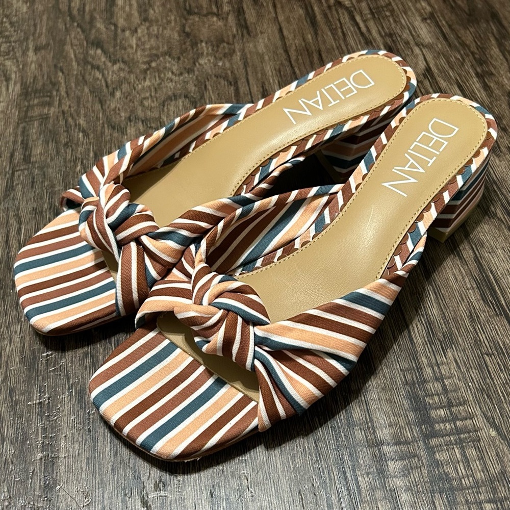 Deltan Women's Striped Brown and Blue Heeled Sandals Sz 7.5